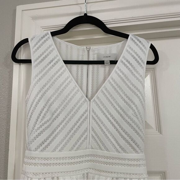 🚨 3 for $25 - J. Crew White Stripes Eyelet Dress - Picture 5 of 10